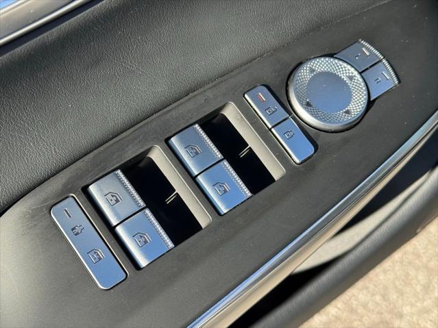 2026 Genesis GV70 Standard