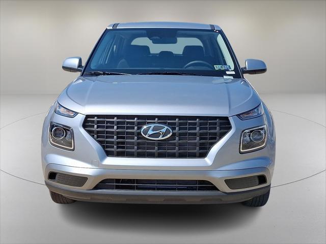2025 Hyundai Venue SE