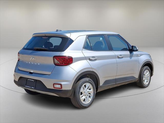 2025 Hyundai Venue SE
