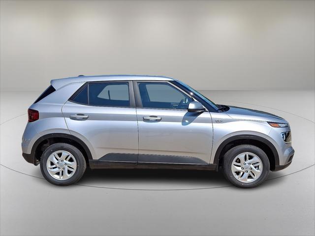 2025 Hyundai Venue SE