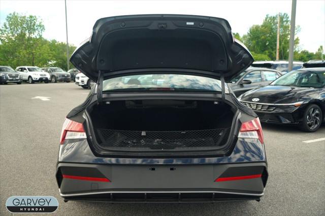 2025 Hyundai Elantra Hybrid SEL Sport