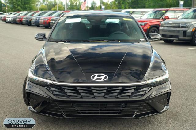 2025 Hyundai Elantra Hybrid SEL Sport