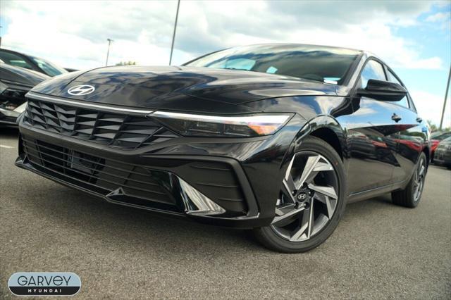 2025 Hyundai Elantra Hybrid SEL Sport