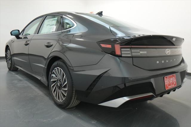 2025 Hyundai Sonata Hybrid Limited