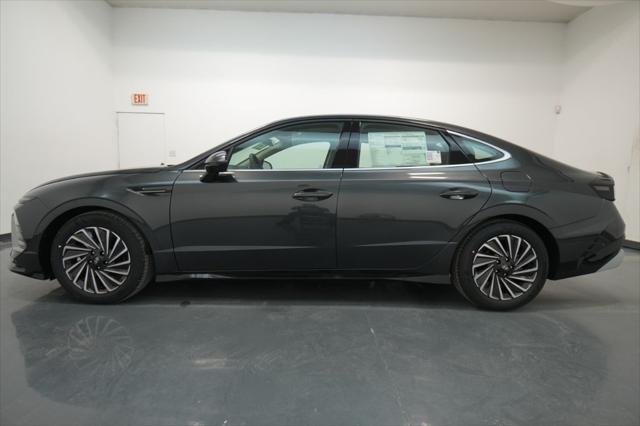 2025 Hyundai Sonata Hybrid Limited