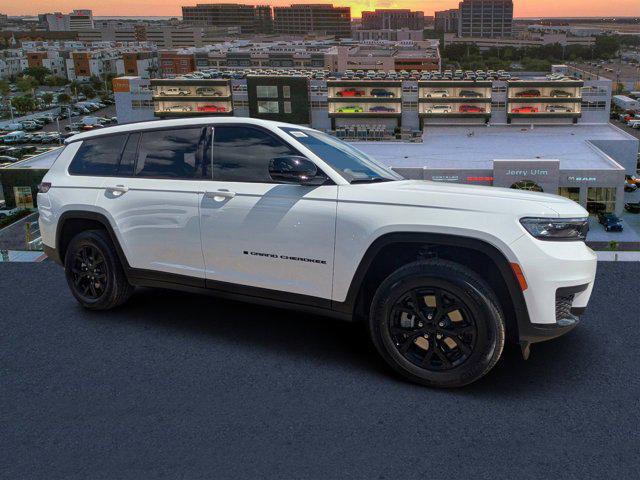 2025 Jeep Grand Cherokee GRAND CHEROKEE L ALTITUDE X 4X4