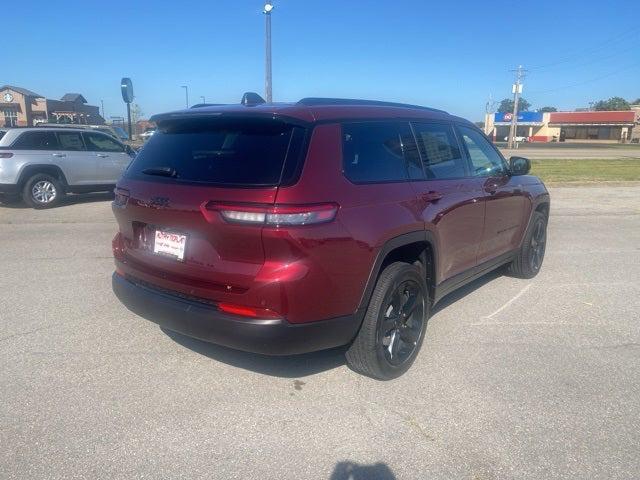 2025 Jeep Grand Cherokee Altitude X 4x4