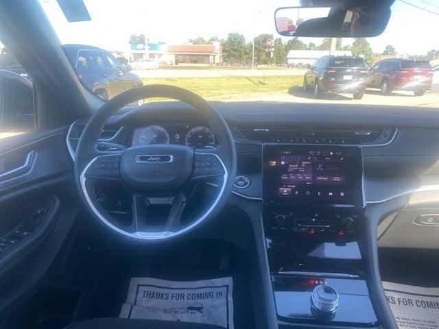 2025 Jeep Grand Cherokee Altitude X 4x4
