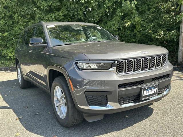 2025 Jeep Grand Cherokee GRAND CHEROKEE L LAREDO X 4X4