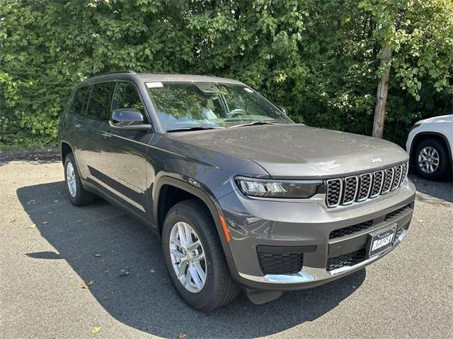 2025 Jeep Grand Cherokee GRAND CHEROKEE L LAREDO X 4X4