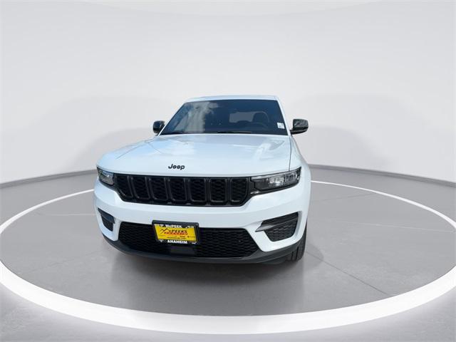 2025 Jeep Grand Cherokee GRAND CHEROKEE ALTITUDE X 4X4 2025 Jeep Grand Cherokee GRAND CHEROKEE ALTITUDE X 4X4