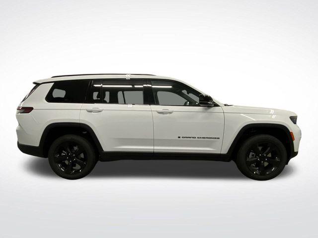 2025 Jeep Grand Cherokee GRAND CHEROKEE L ALTITUDE 4X4 2025 Jeep Grand Cherokee GRAND CHEROKEE L ALTITUDE 4X4