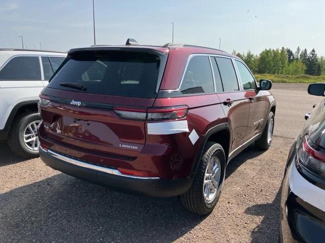 2025 Jeep Grand Cherokee GRAND CHEROKEE LAREDO 4X4 2025 Jeep Grand Cherokee GRAND CHEROKEE LAREDO 4X4