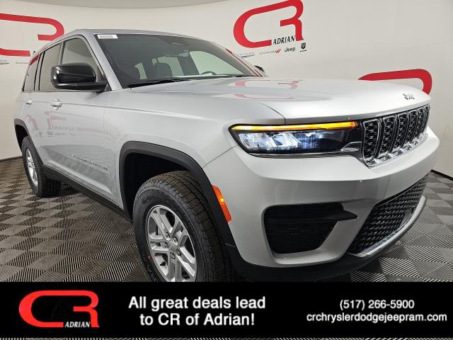 2025 Jeep Grand Cherokee GRAND CHEROKEE LAREDO 4X4 2025 Jeep Grand Cherokee GRAND CHEROKEE LAREDO 4X4