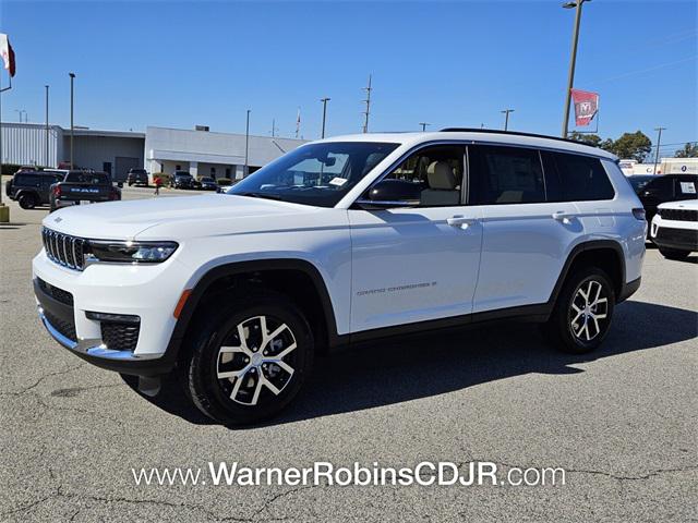 2025 Jeep Grand Cherokee GRAND CHEROKEE L LIMITED 4X2