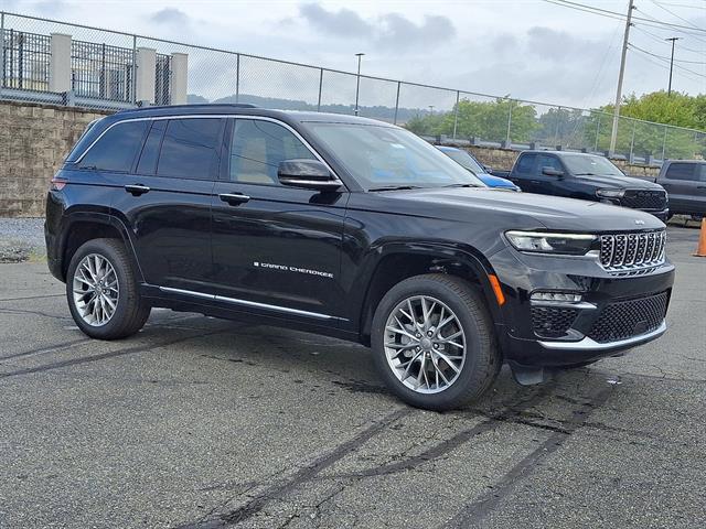 2025 Jeep Grand Cherokee GRAND CHEROKEE SUMMIT 4X4