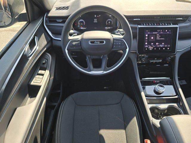 2025 Jeep Grand Cherokee GRAND CHEROKEE L LAREDO X 4X4 2025 Jeep Grand Cherokee GRAND CHEROKEE L LAREDO X 4X4