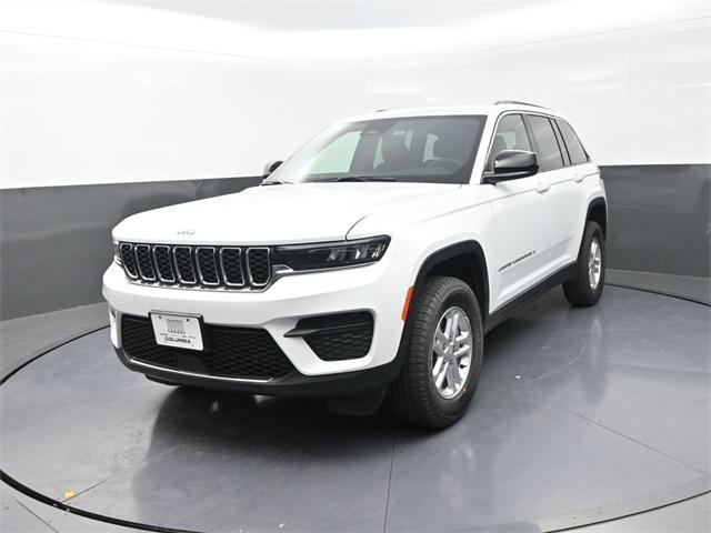 2025 Jeep Grand Cherokee GRAND CHEROKEE LAREDO 4X4