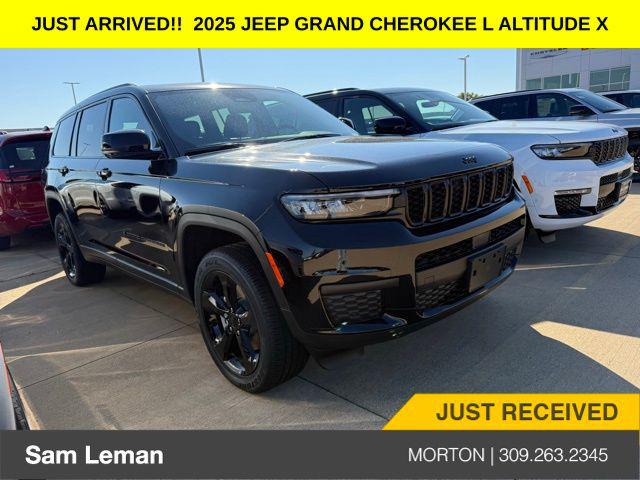 2025 Jeep Grand Cherokee GRAND CHEROKEE L ALTITUDE X 4X4