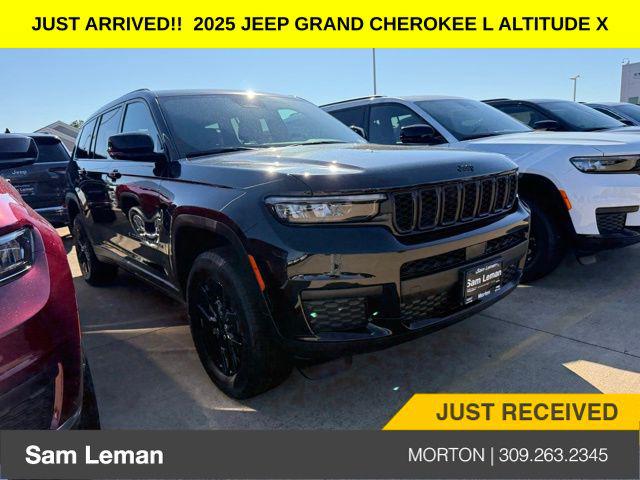 2025 Jeep Grand Cherokee GRAND CHEROKEE L ALTITUDE X 4X4