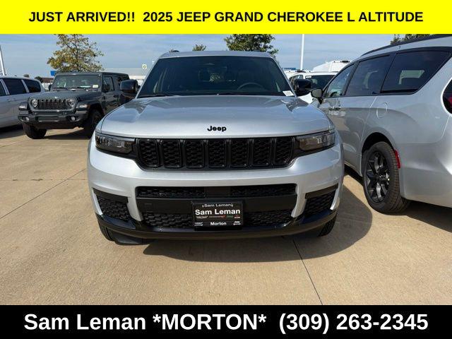 2025 Jeep Grand Cherokee GRAND CHEROKEE L ALTITUDE X 4X4