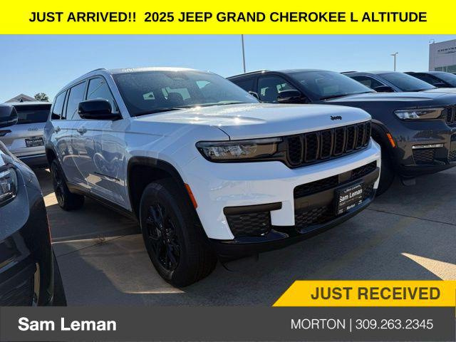 2025 Jeep Grand Cherokee GRAND CHEROKEE L ALTITUDE X 4X4
