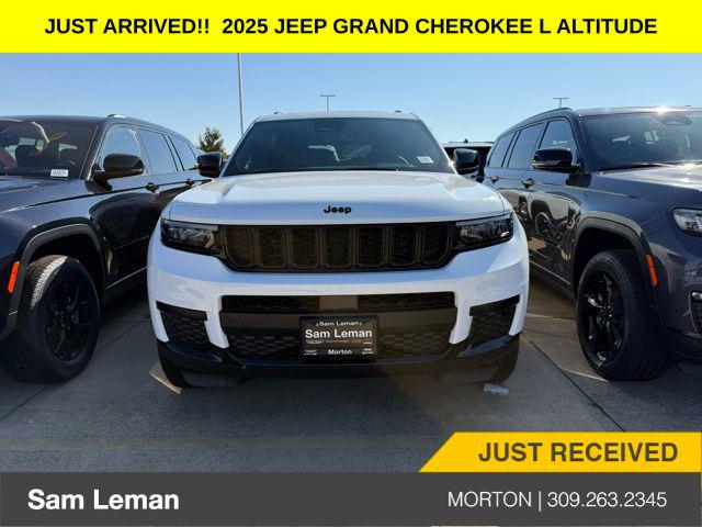 2025 Jeep Grand Cherokee GRAND CHEROKEE L ALTITUDE X 4X4