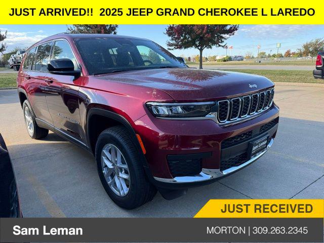 2025 Jeep Grand Cherokee GRAND CHEROKEE L LAREDO X 4X4