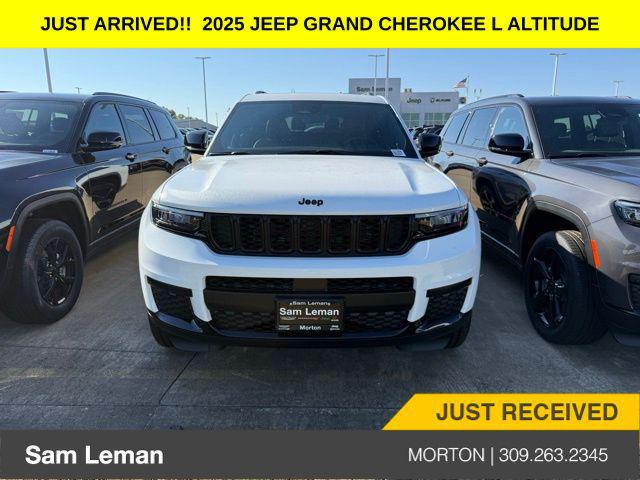 2025 Jeep Grand Cherokee GRAND CHEROKEE L ALTITUDE X 4X4 2025 Jeep Grand Cherokee GRAND CHEROKEE L ALTITUDE X 4X4