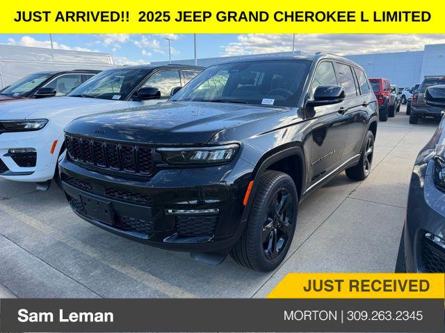 2025 Jeep Grand Cherokee GRAND CHEROKEE L LIMITED 4X4