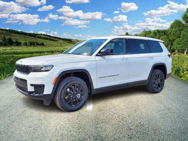 2025 Jeep Grand Cherokee GRAND CHEROKEE L ALTITUDE 4X4