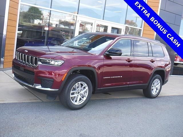 2025 Jeep Grand Cherokee GRAND CHEROKEE L LAREDO X 4X4