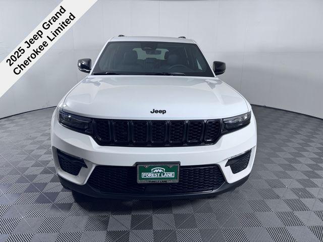 2025 Jeep Grand Cherokee GRAND CHEROKEE LIMITED 4X2