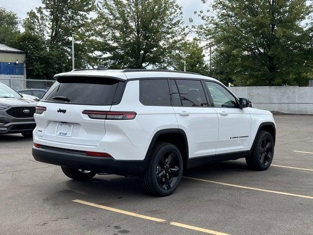 2025 Jeep Grand Cherokee GRAND CHEROKEE L ALTITUDE 4X4