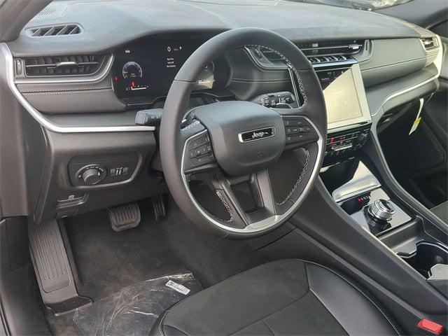 2025 Jeep Grand Cherokee GRAND CHEROKEE L ALTITUDE X 4X4 2025 Jeep Grand Cherokee GRAND CHEROKEE L ALTITUDE X 4X4