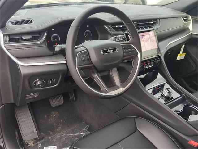 2025 Jeep Grand Cherokee GRAND CHEROKEE L LIMITED 4X4 2025 Jeep Grand Cherokee GRAND CHEROKEE L LIMITED 4X4