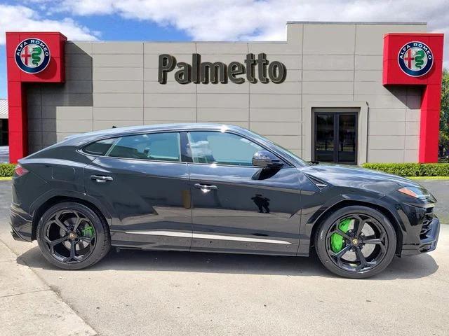 2020 Lamborghini Urus AWD