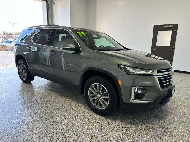 2023 Chevrolet Traverse FWD LT Cloth