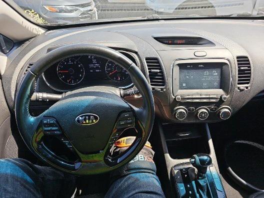 2017 Kia Forte EX