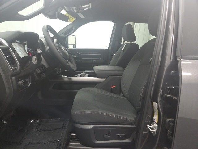 2025 RAM 2500 Big Horn Crew Cab 4x4 64 Box