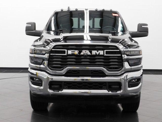2025 RAM 2500 Tradesman Crew Cab 4x4 64 Box
