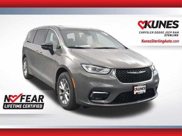 2025 Chrysler Pacifica PACIFICA SELECT AWD
