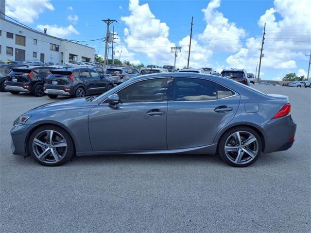 2017 Lexus IS 200t 200t