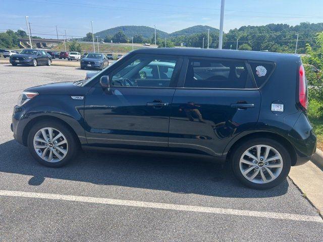 2017 Kia Soul +