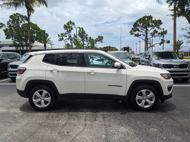 2018 Jeep Compass Latitude FWD