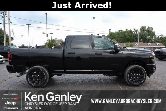 2025 RAM 2500 Big Horn Crew Cab 4x4 64 Box