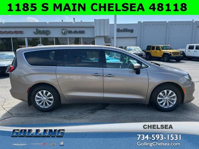 2017 Chrysler Pacifica Touring