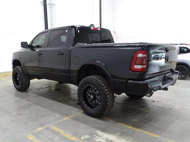2019 RAM 1500 Laramie Crew Cab 4x4 57 Box