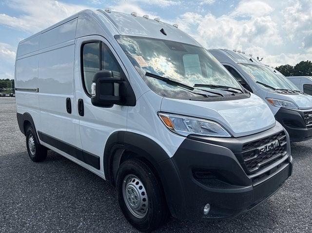 2025 RAM ProMaster 2500 Cargo Van Tradesman High Roof 136 WB w/Pass Seat
