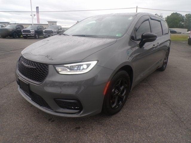 2023 Chrysler Pacifica Hybrid Limited